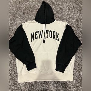 Brandy Melville Sweatshirt